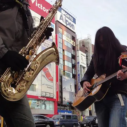 栗原優 with 鈴木峻<br>街頭行動<br>at 神保町+御茶ノ水、同時多発<br>photo by ichiro matsui<br>2014.1.12.