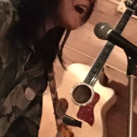 栗原優 (solo)<br>PremiumLive<br>at 歌舞伎町 Live bar ∞ Strength<br>photo by yukio takahashi<br>2015.12.25.